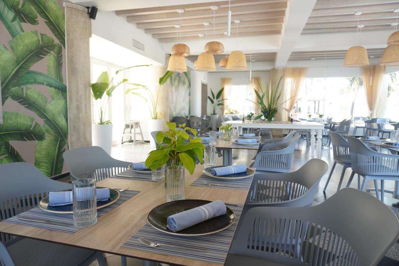 فندق لاس أميريكاس كاسا دي بلايا Cartagena المظهر الخارجي الصورة Restaurant